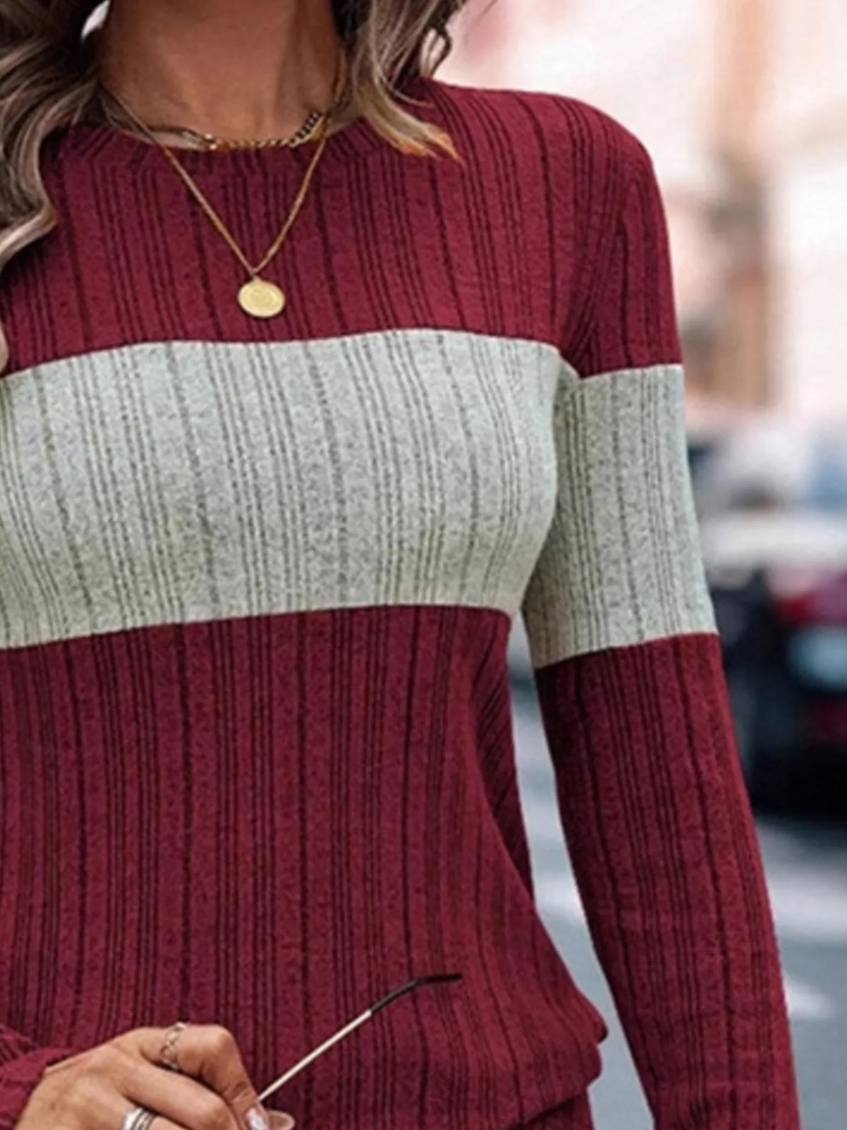 Color Block Round Neck Long Sleeve Sweater