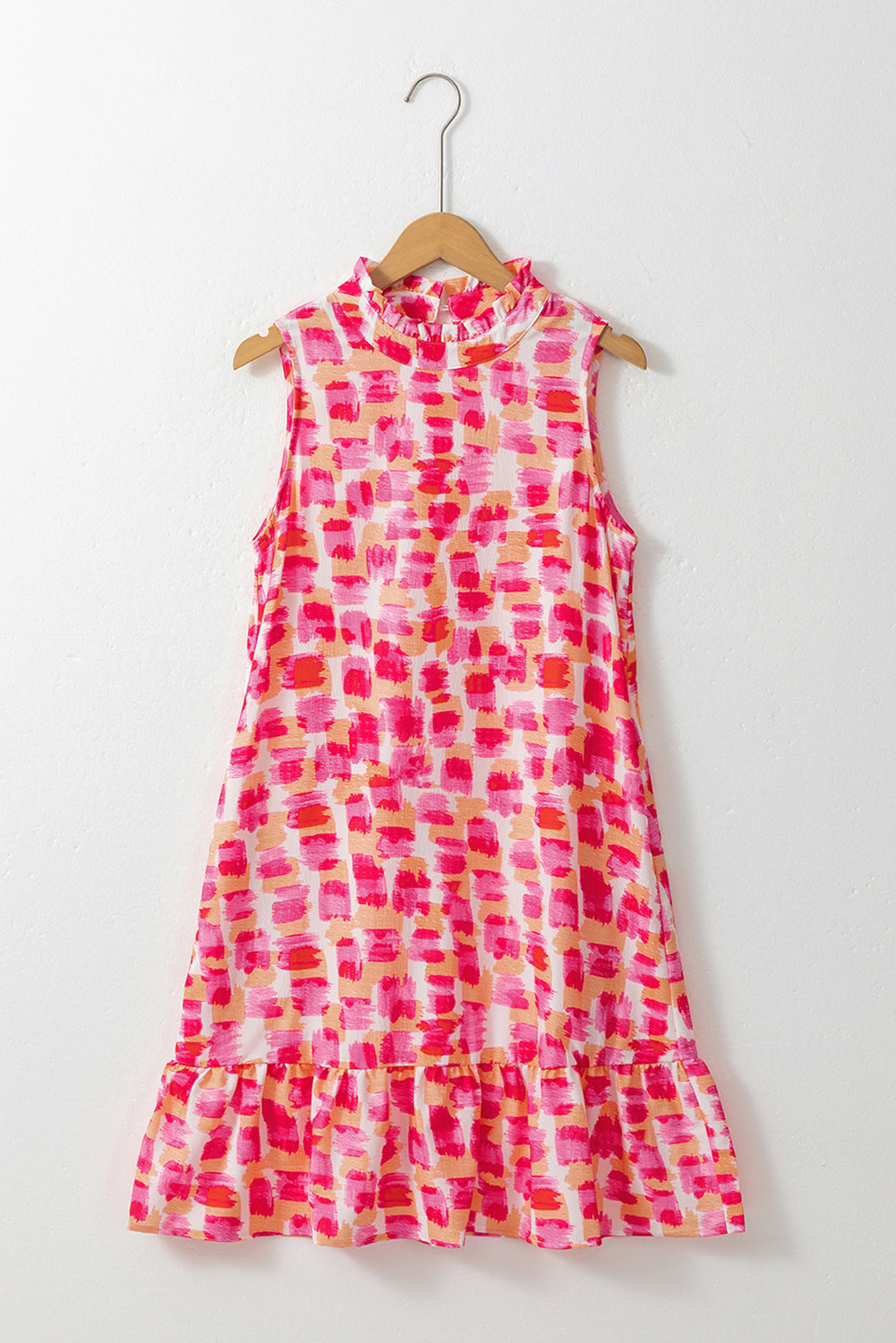 Minivestido sin mangas con cuello con volantes y estampado abstracto rosa