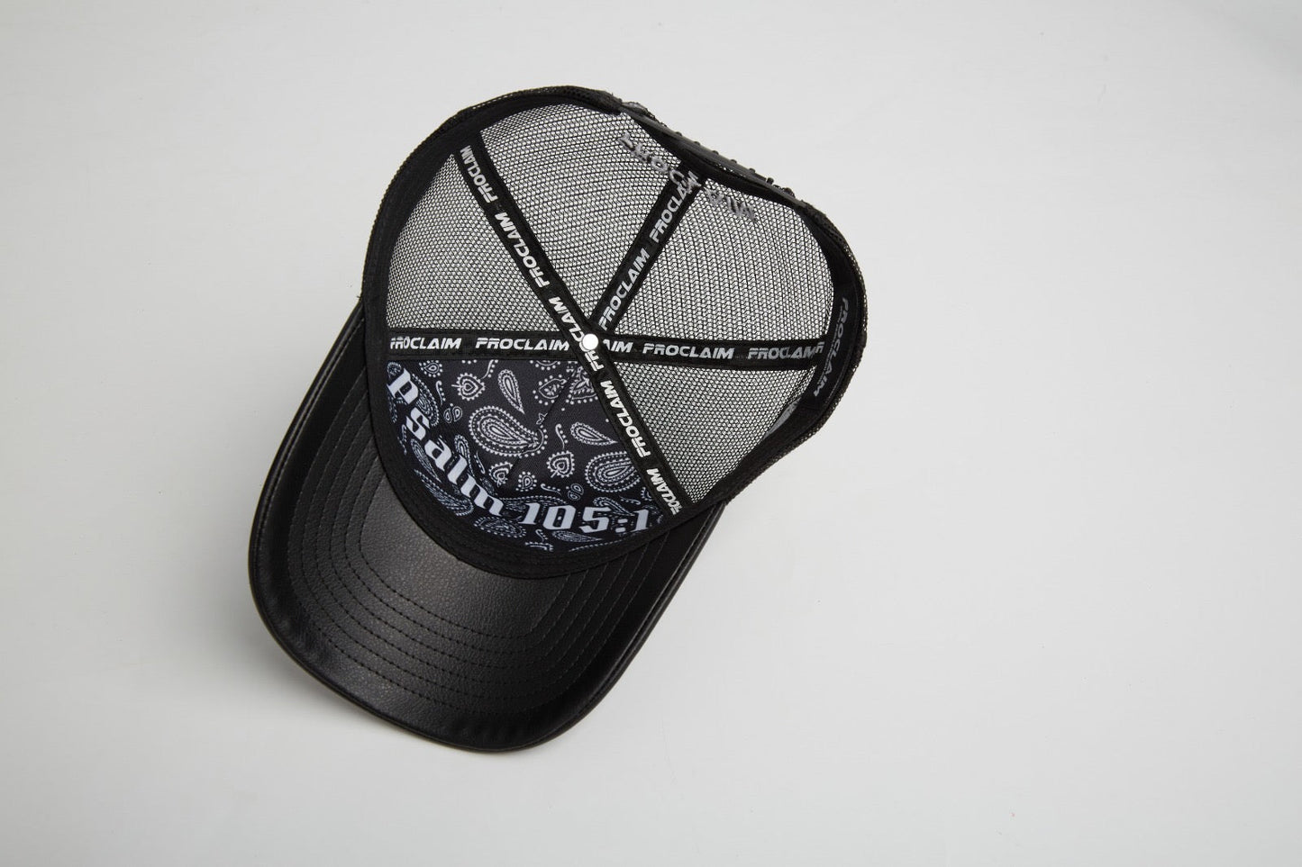 Reza, Esfuérzate, Repite - Cuero Asfáltico / Gorra Snap-Back Edición Exclusiva
