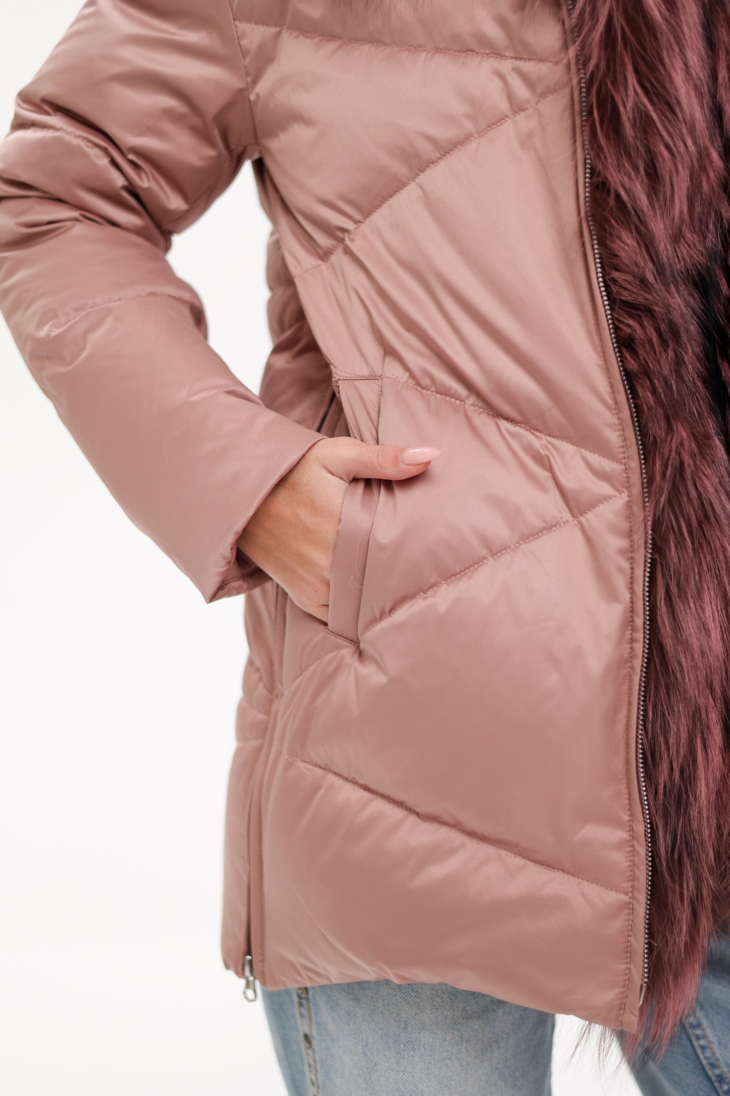 Parka de plumas con ribete de auténtica piel de zorro plateado