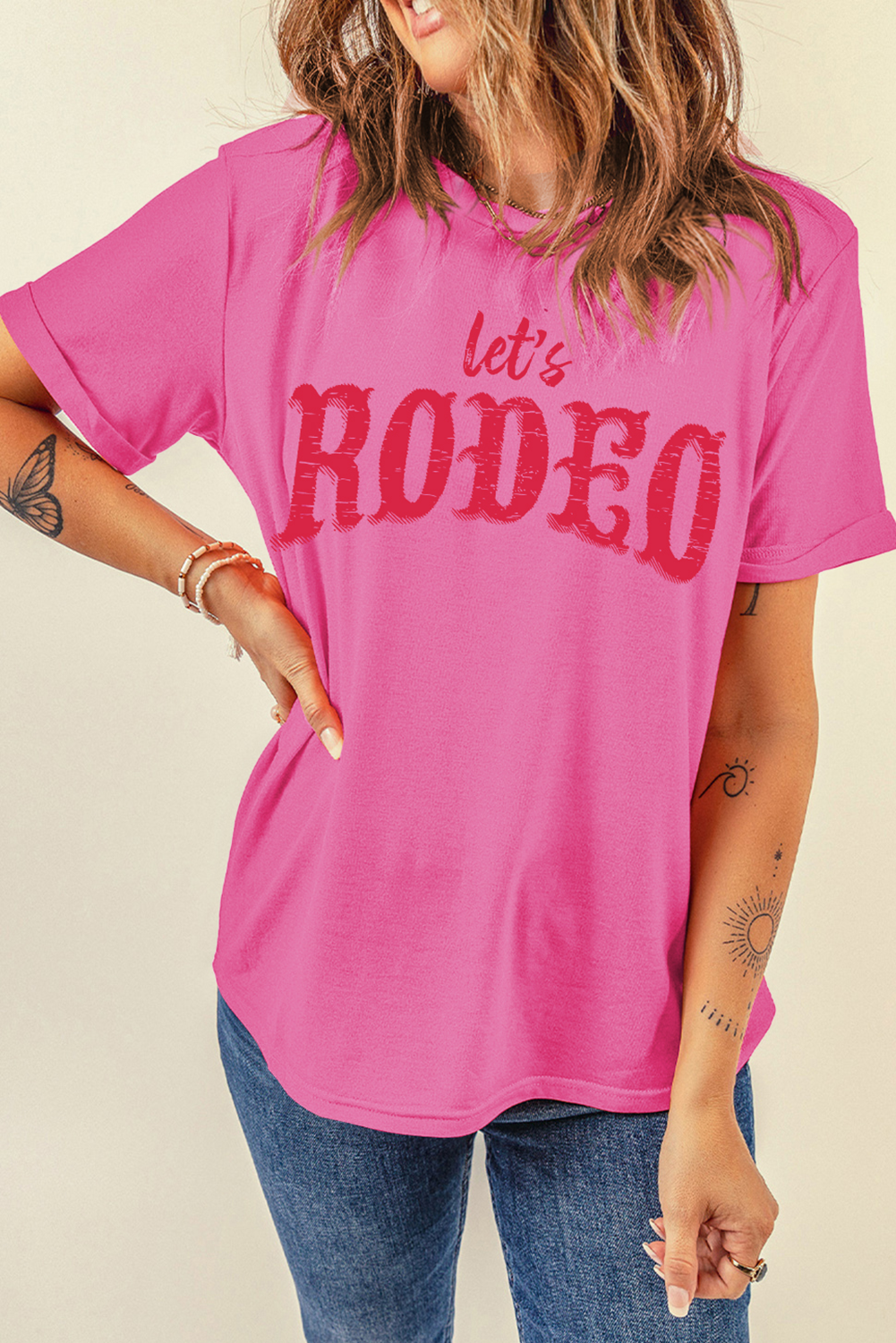 Camiseta gráfica de cuello redondo Rose Red Lets Rodeo