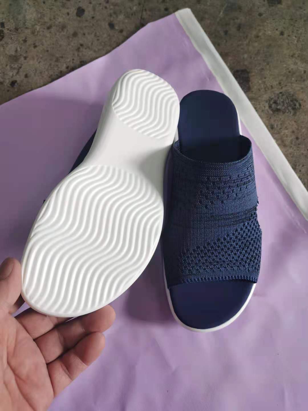 Women's Flat Bottom Fish Mouth Mesh Slippers