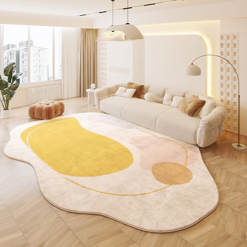 Cream Colored Stain-resistant And Easy To Maintain Cashmere Look Rug