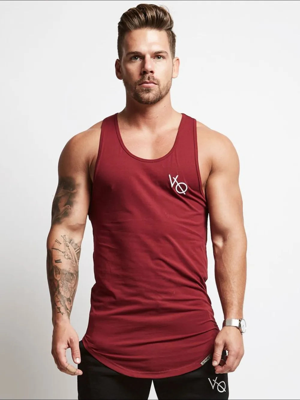 Camiseta sin mangas de cuello redondo y espalda deportiva para hombre