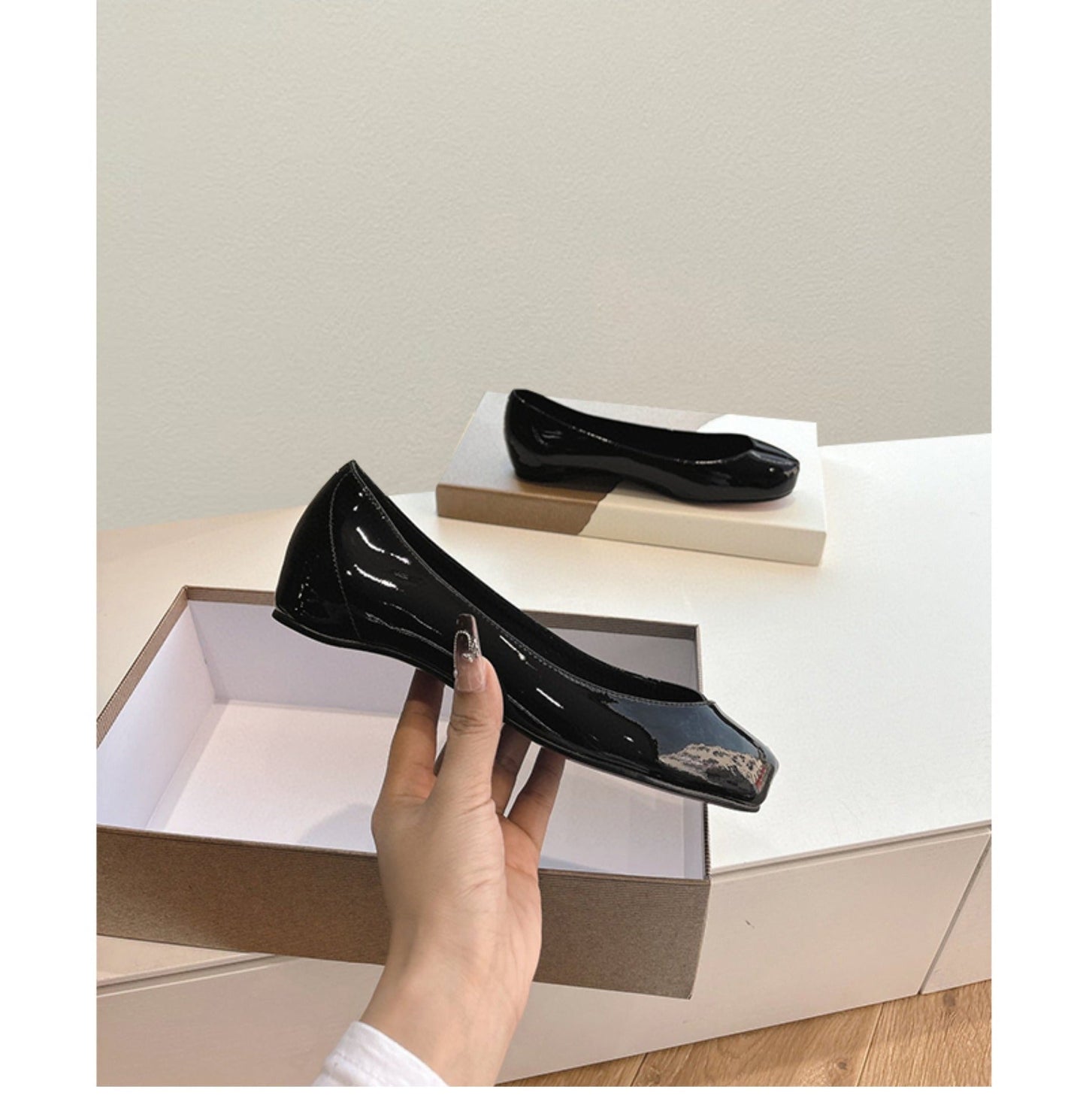 Women's Slip-on Split Toe Flats