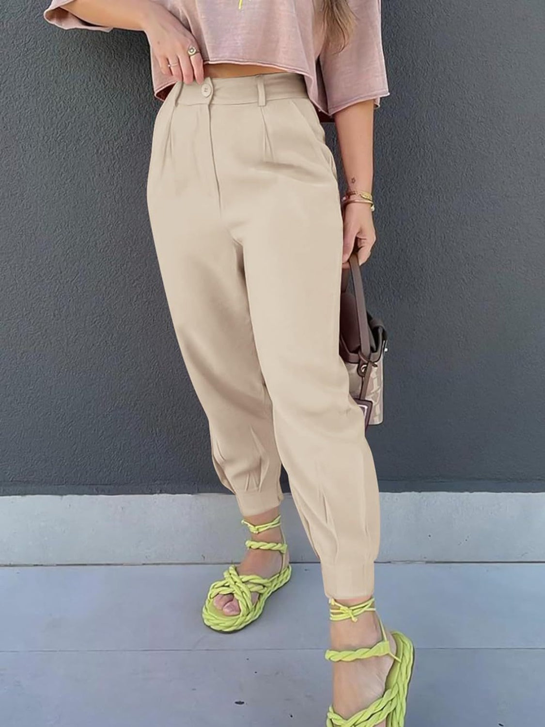 Pantalones cropped de talle alto