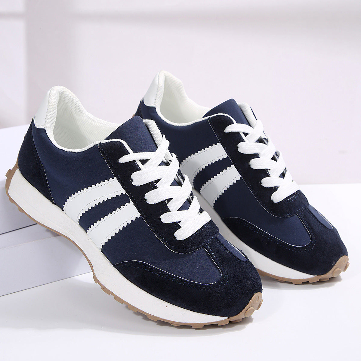 Women's Retro Chunky-soled Casual Sneakers