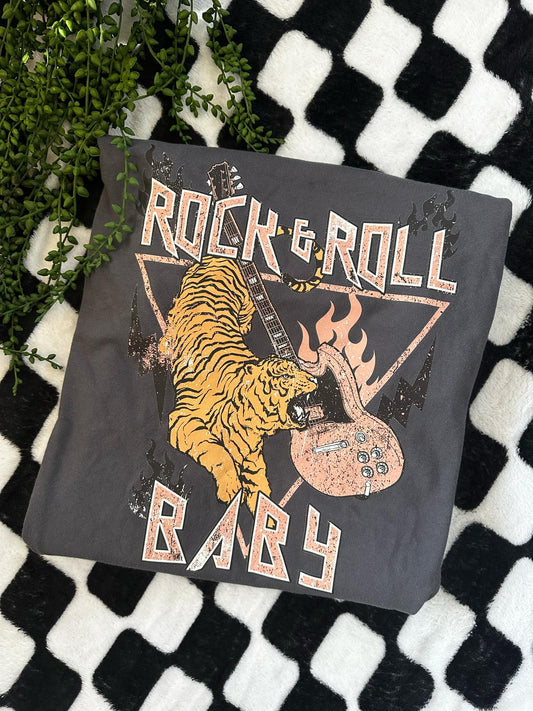 Camiseta Gráfica Bebé Rock & Roll