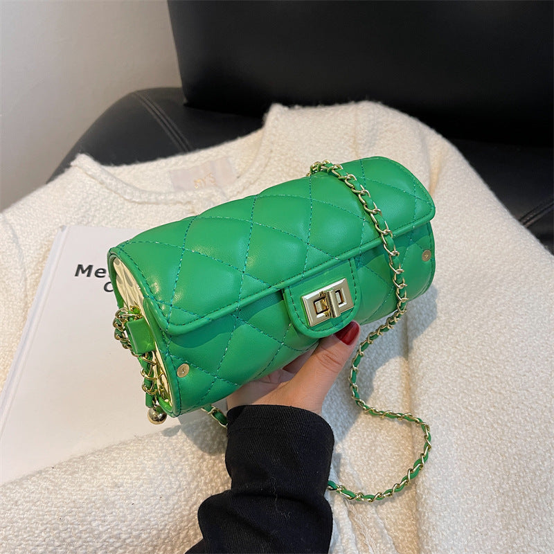 Women's Quilted Chain Strap Travel Bag