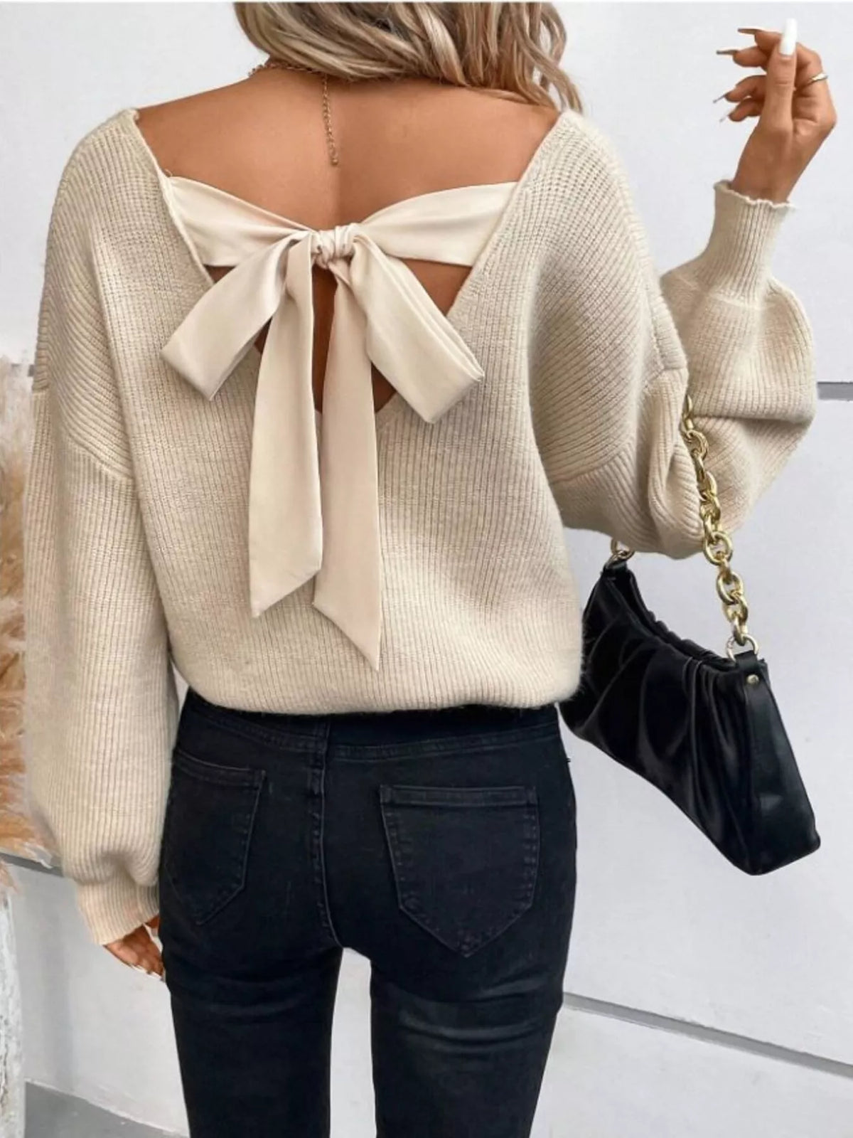Back Bow V-Neck Sweater