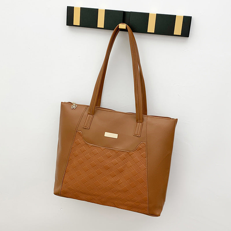 Diamond-Embossed Large-Capacity Tote Bag