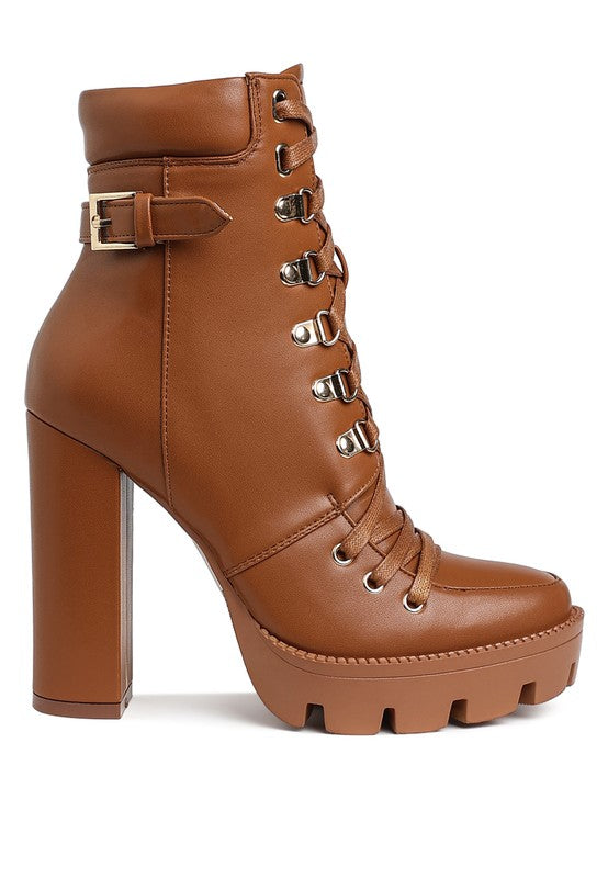 Willow Combat Boot See size chart under “more details”