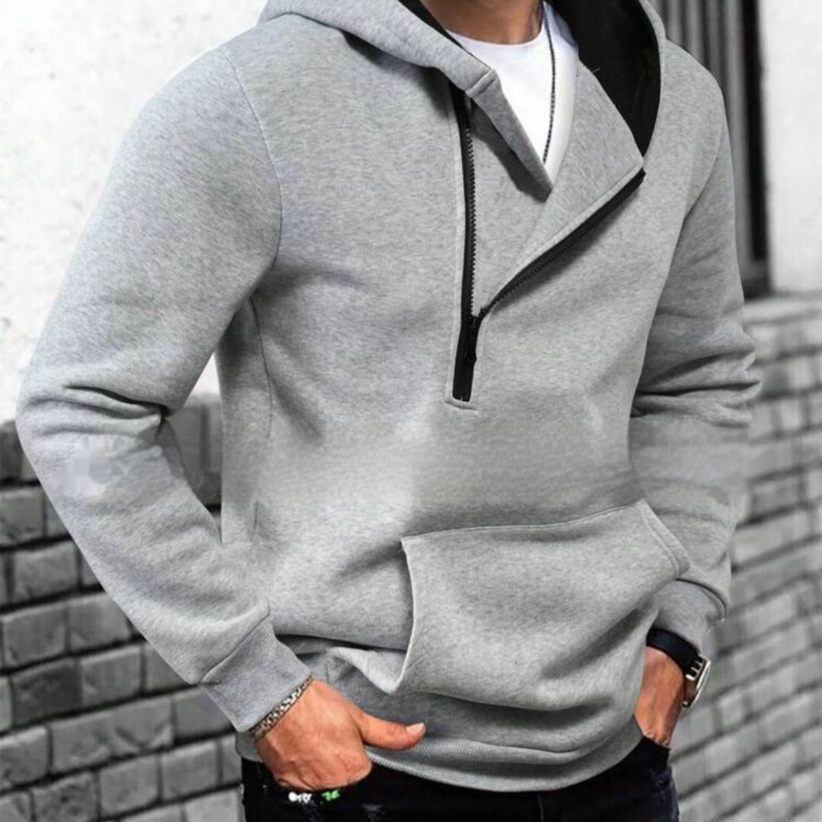 Color-block Hooded Sweatshirt For Men With A Half-zip