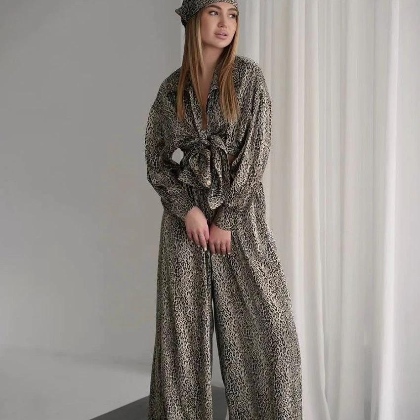 Fashionable Leopard Print Loose Ice Silk Pajamas For Women