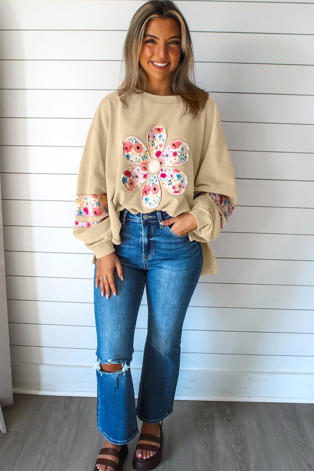 Sudadera tipo jersey con apliques de flores de glicinia y mangas caídas en patchwork