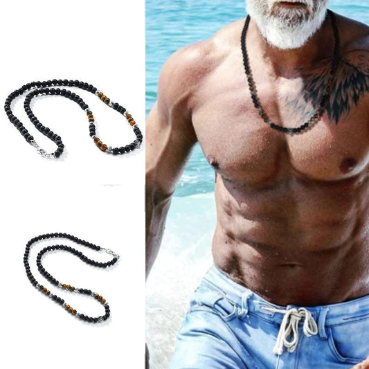 Collar de estilo étnico negro mate de roca volcánica para hombres