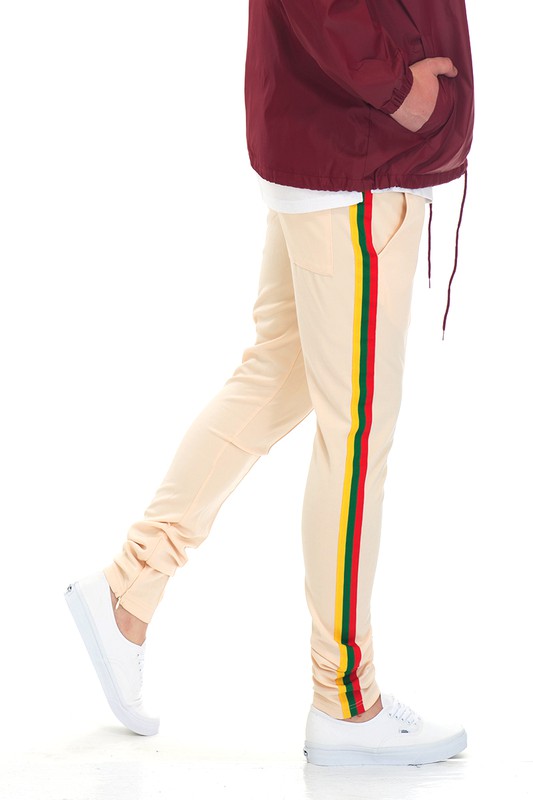 PANTALONES DE CHÁNDAL CON RAYAS DE RASTA