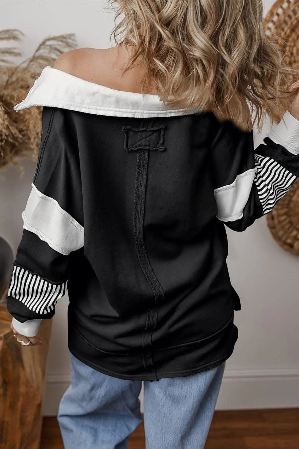 Sweatshirts & Hoodies Trendsi Collared long sleeve sweatshirt