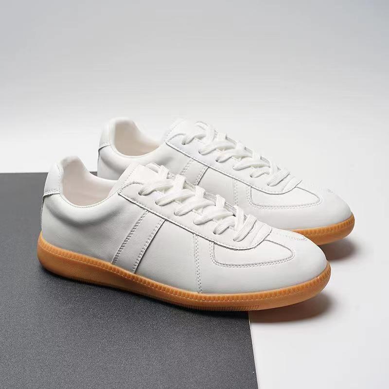 Men's Genuine Leather Versatile Sports Casual Sneakers