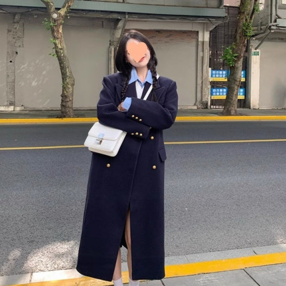 Navy Blue Womens Structured Wool Coat With A Refined Shoulder-Enhancing Design