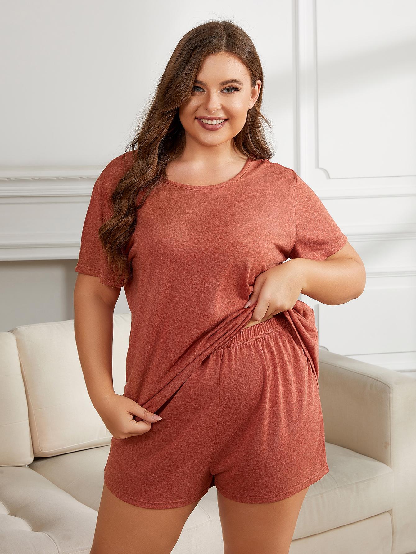 Conjunto de Loungewear de Dos Piezas de Talla Grande con Cuello Redondo y Manga Corta