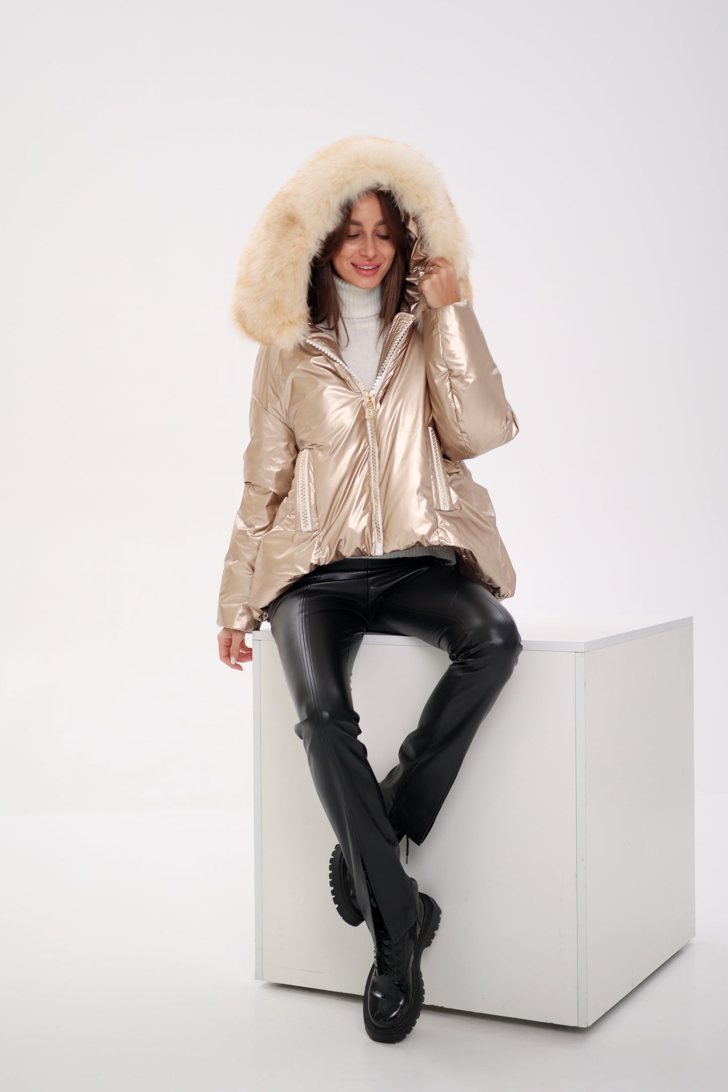 Chaqueta de plumas de zorro polar auténtico
