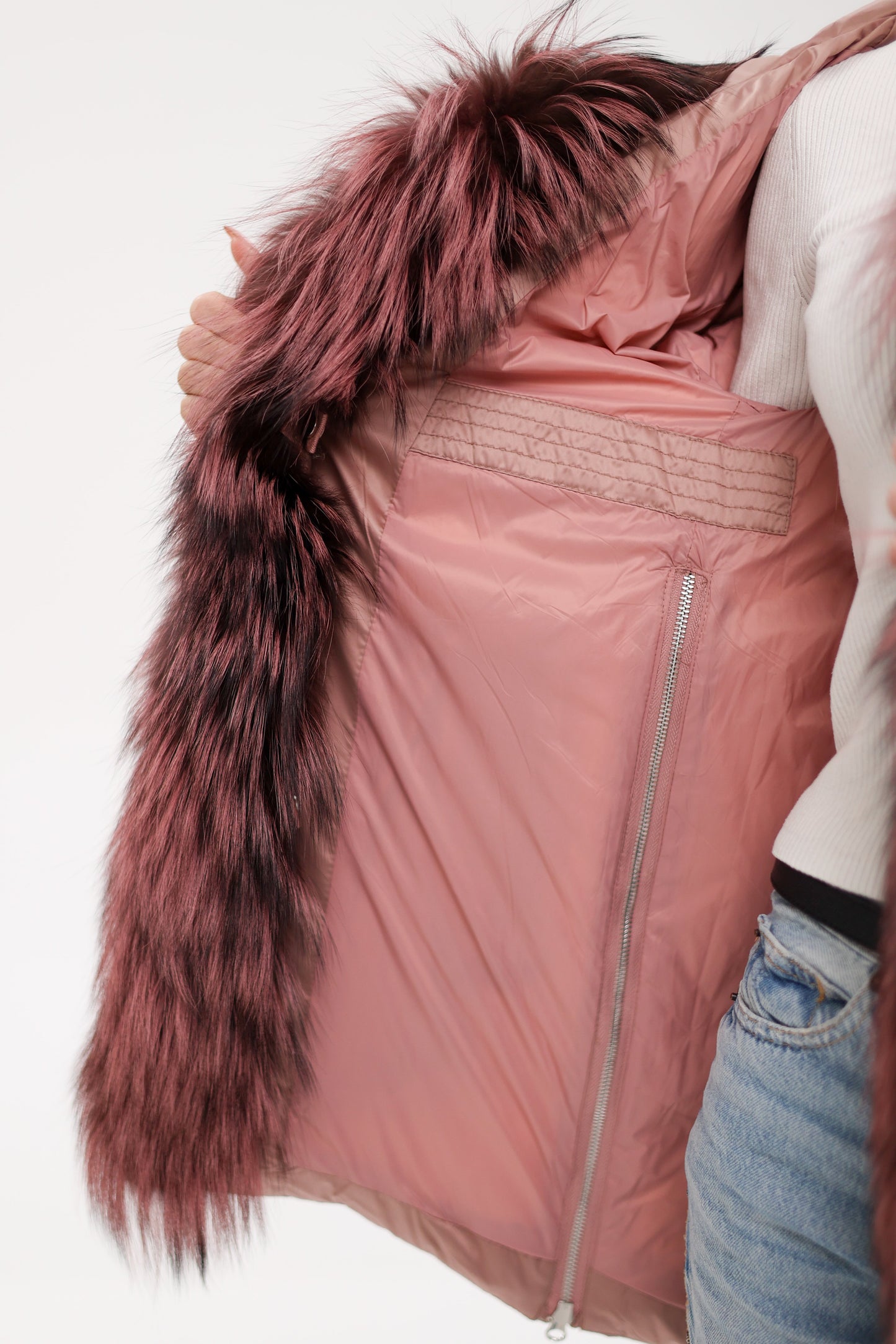 Parka de plumas con ribete de auténtica piel de zorro plateado