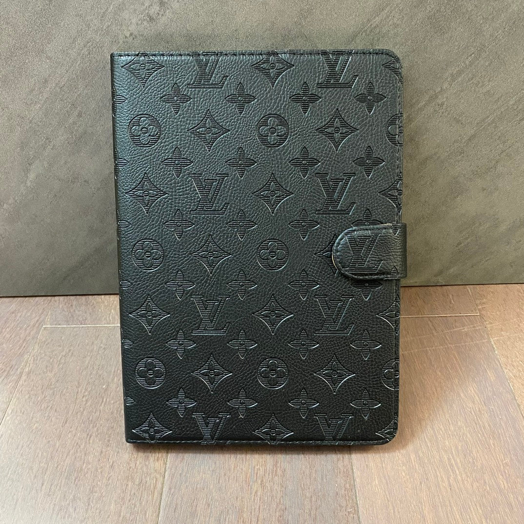 Funda plegable para iPad de Apple con monograma en relieve 3D con función de soporte