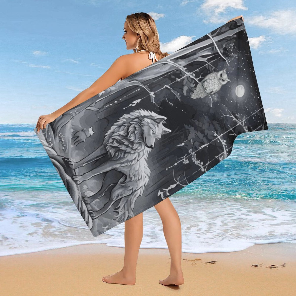 Ethereal Wolf in the Moonlight Bath Towel - 61.4" x 30.3"