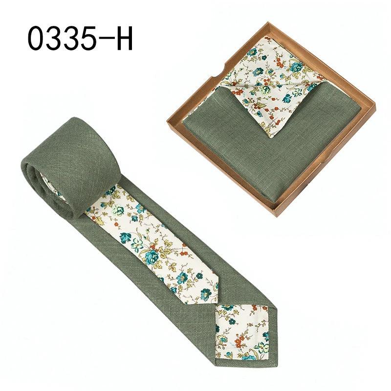 Men's Floral Print Tie and Pocket Square