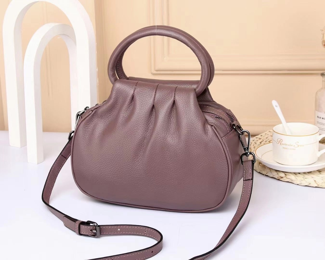 Women's Multifunctional Handheld Messenger Travel Bag