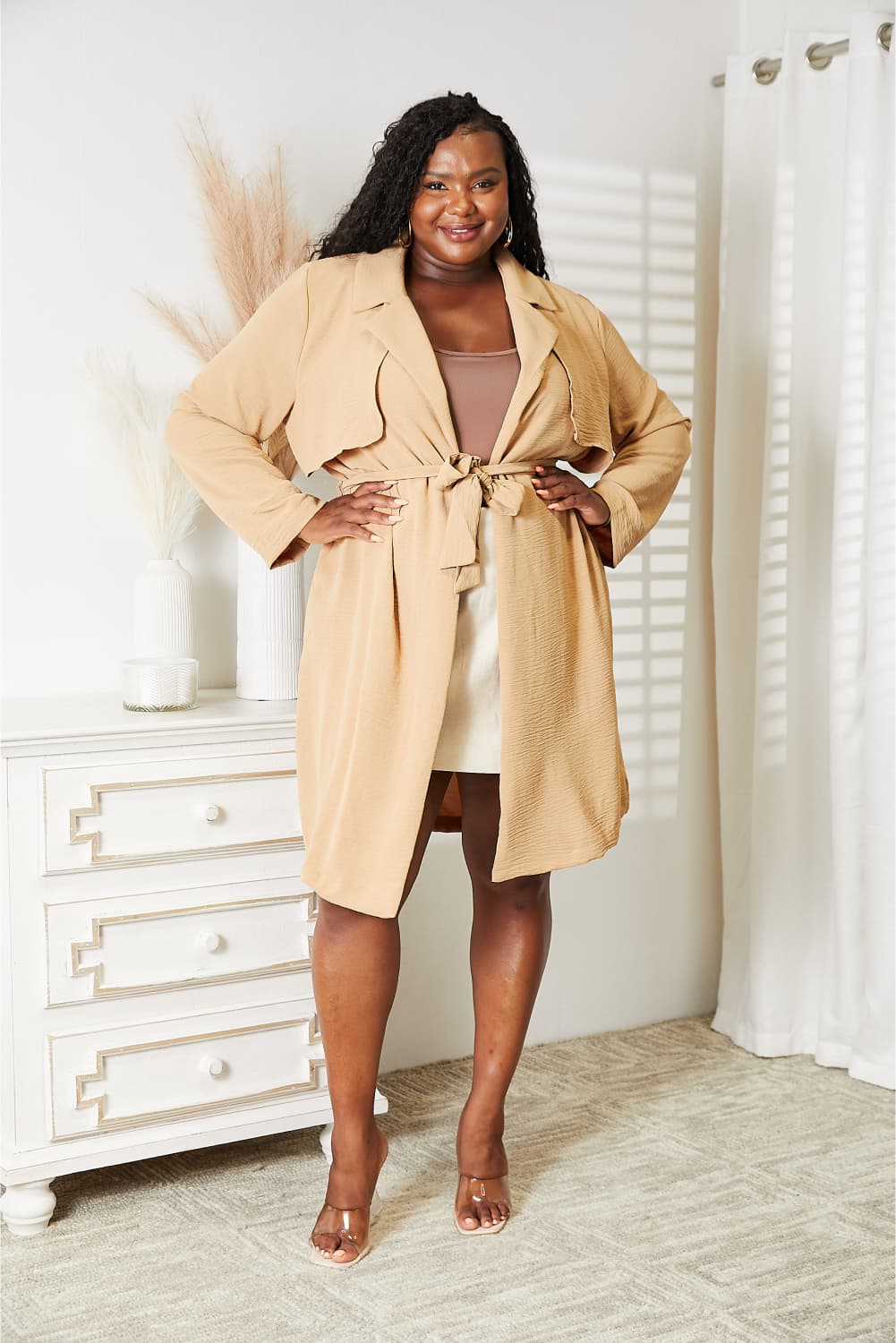 Gabardina anudada de talla grande con bolsillos Culture Code
