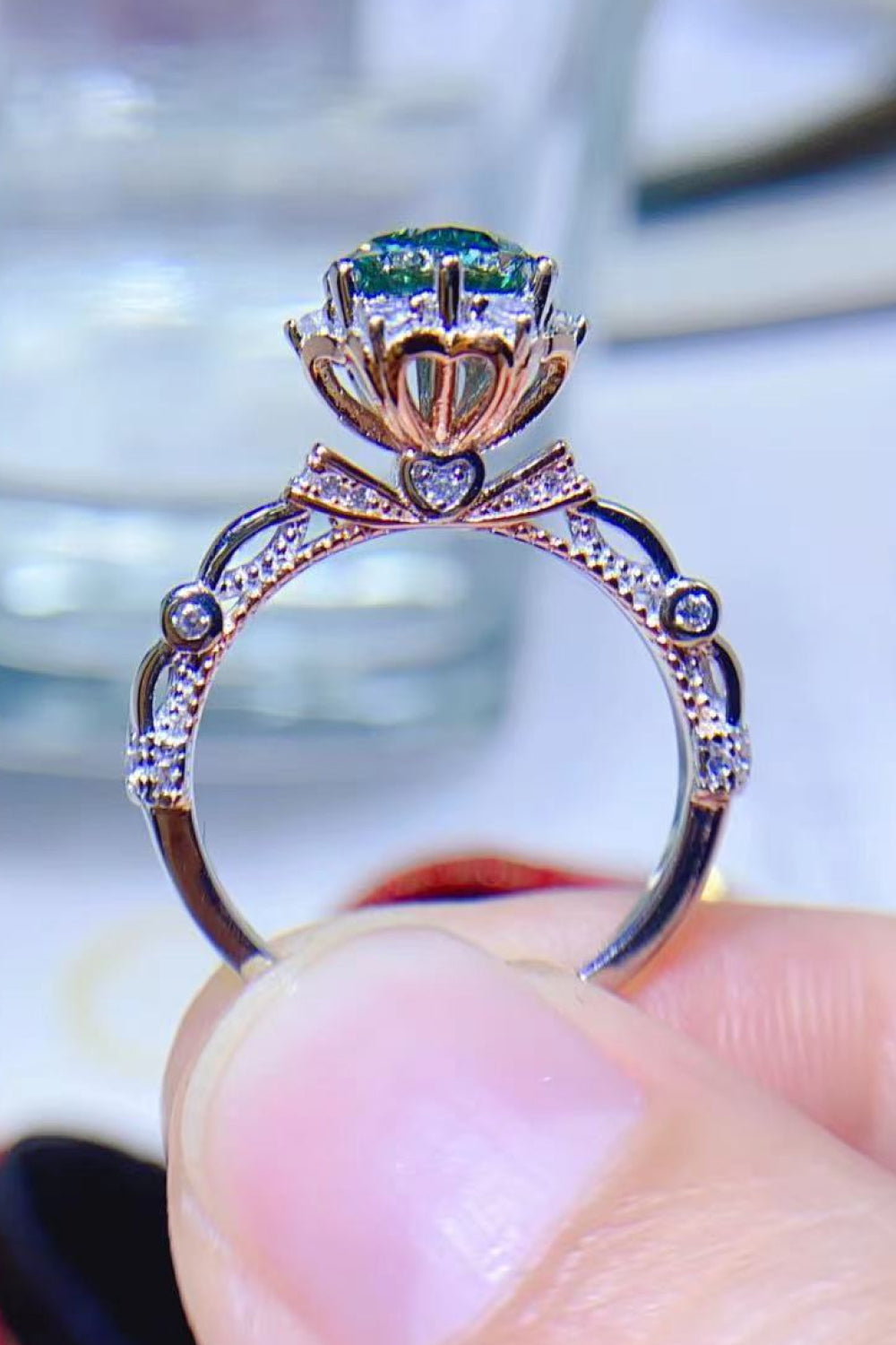 Anillo de Plata de Ley 925 con Moissanita de 1 Quilate