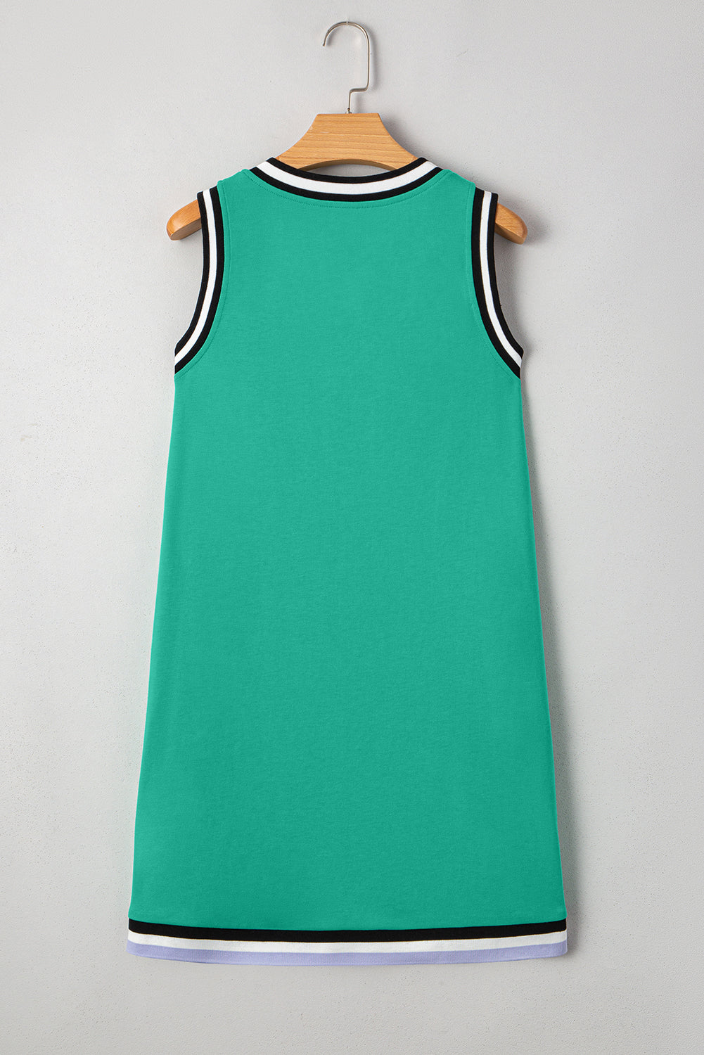 Minivestido sin mangas tipo túnica con cuello en V, ribetes en contraste y color verde menta
