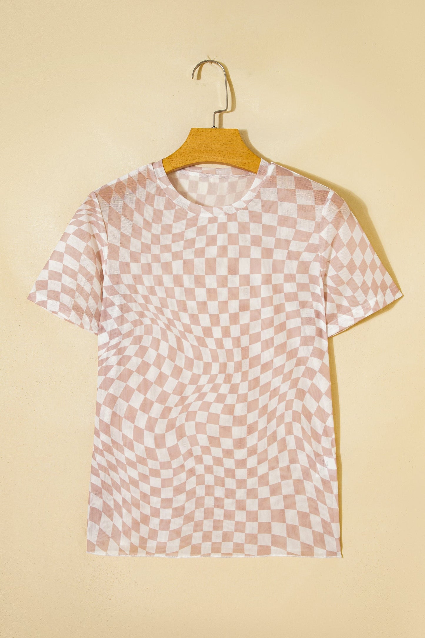 Camiseta de malla de cuello simulado con estampado a cuadros caqui