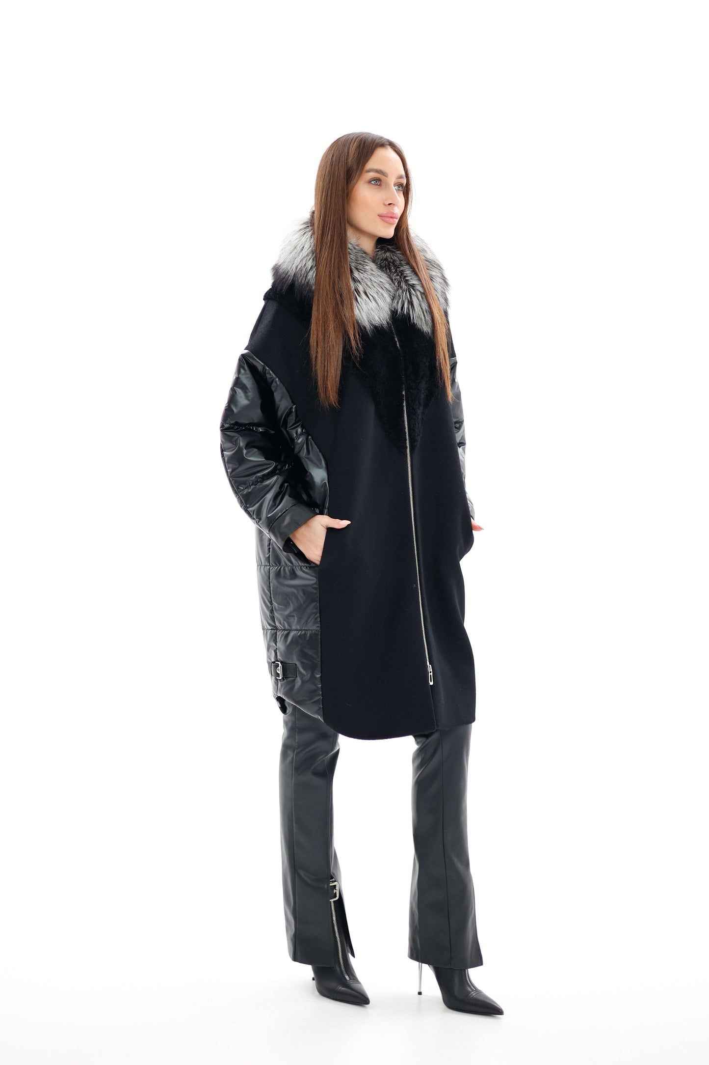 Abrigo Freudenberg Comfortemp® de Lana Cachemir Italiana y Piel Genuina de Zorro Plateado