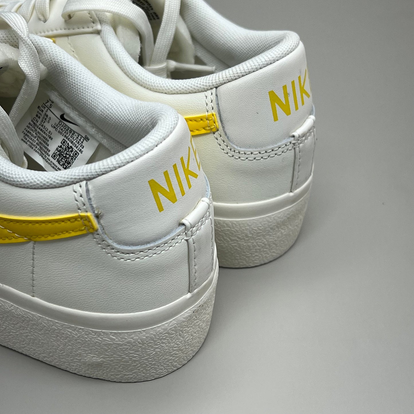 NIKE Blazer Low Cut Platform Sneaker Sz Women's 7.5 Men's 6 Yellow/Grey/White