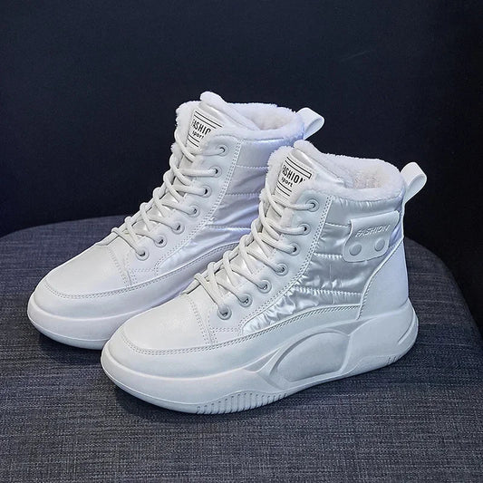 Women’s Plush-Lined Snow Boots – Non-Slip Lace-Up Winter Shoes