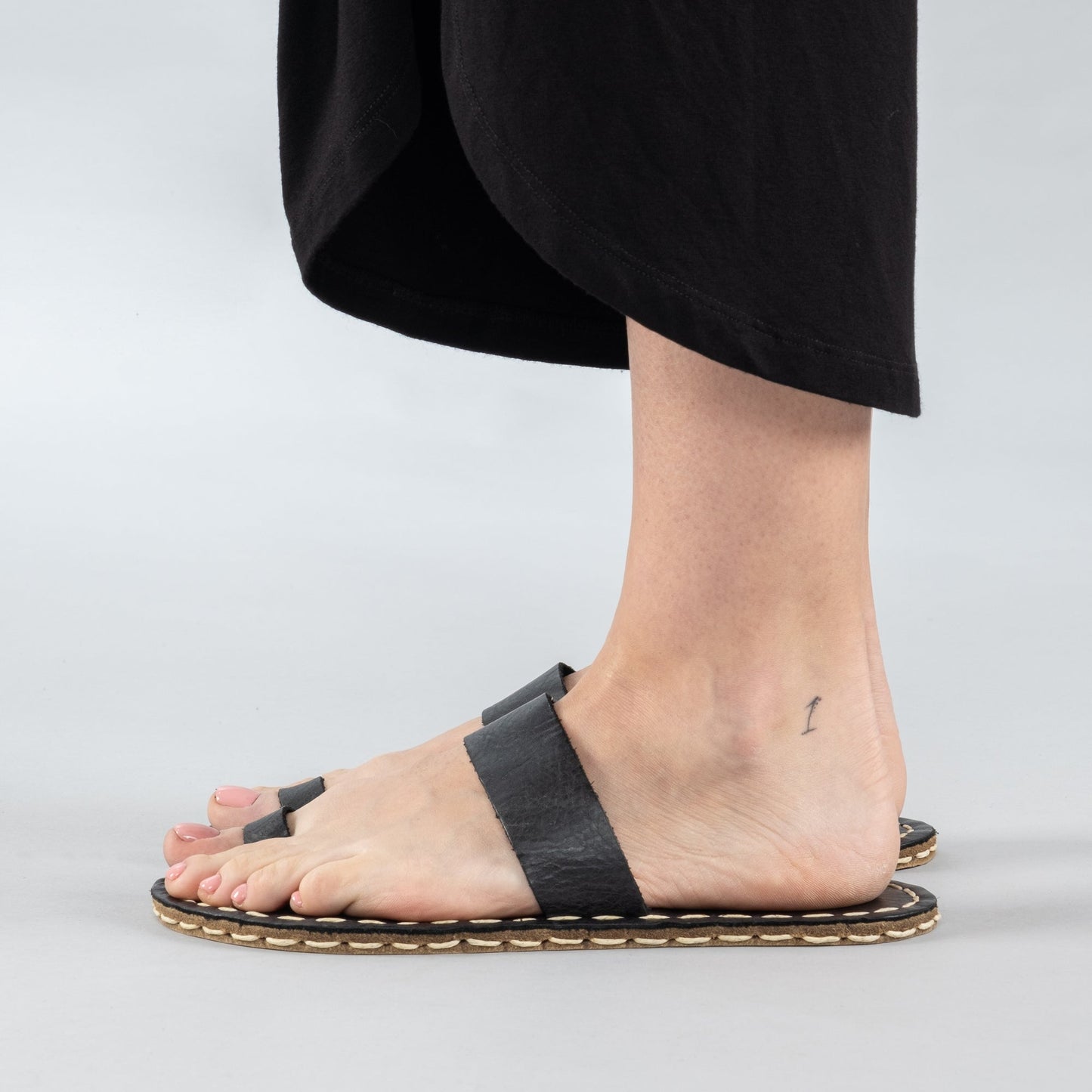 Women's Black Barefoot Thong Sandals