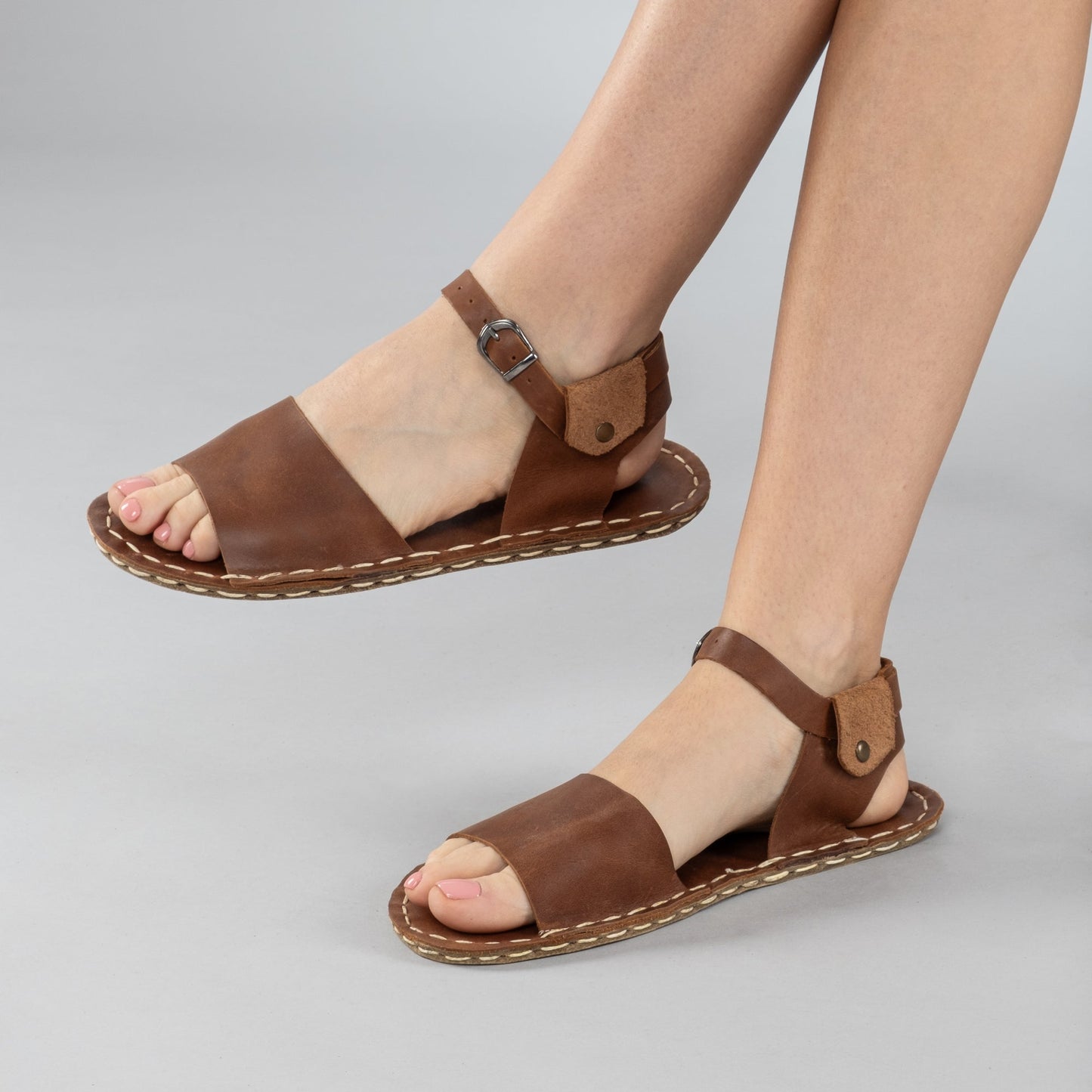Women's Lion Opened Toe Barefoot Sandals