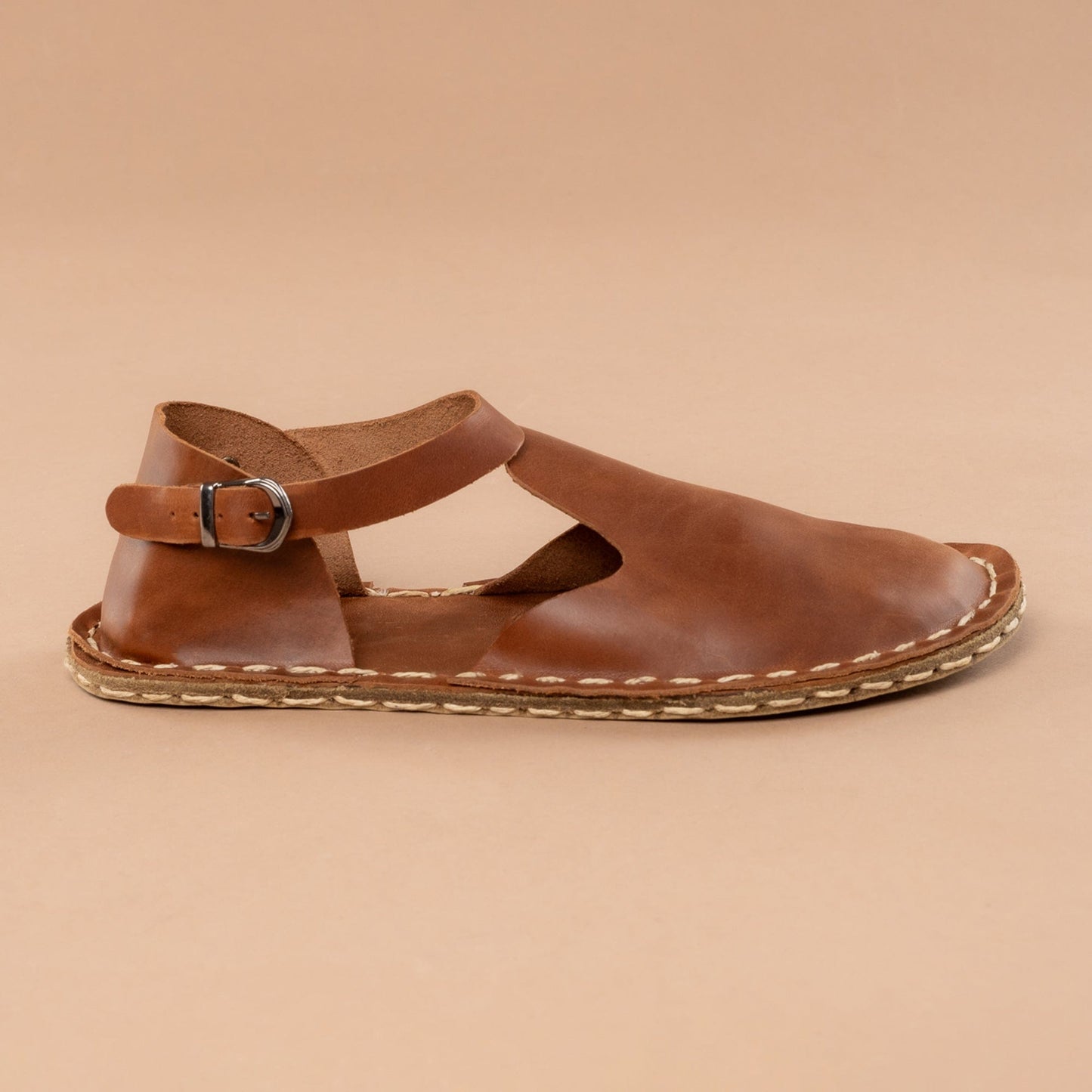 Women's Lion Closed Toe Barefoot Sandals