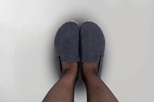 Women's Navy Nubuck Minimalists