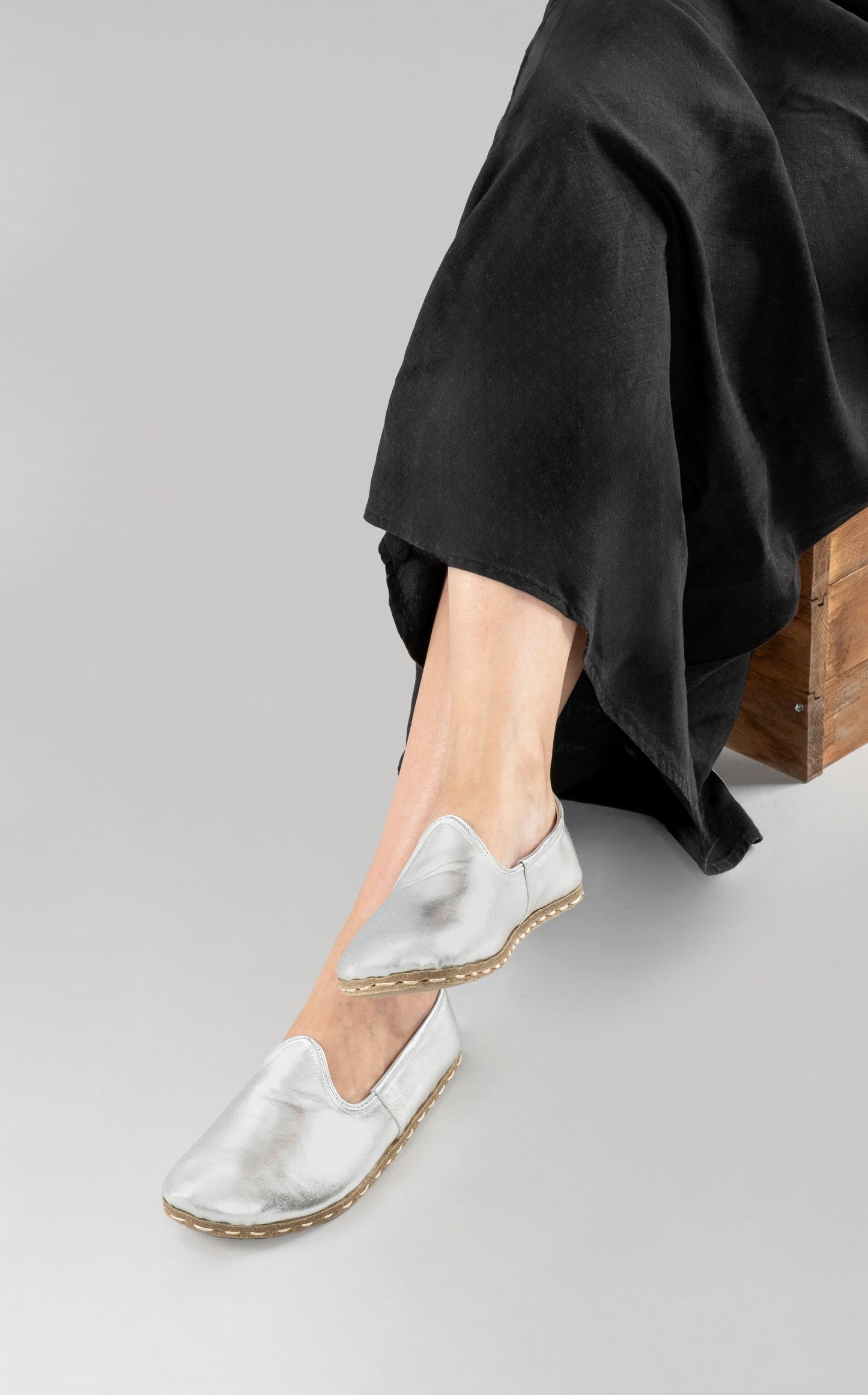 Women's Silver Barefoots