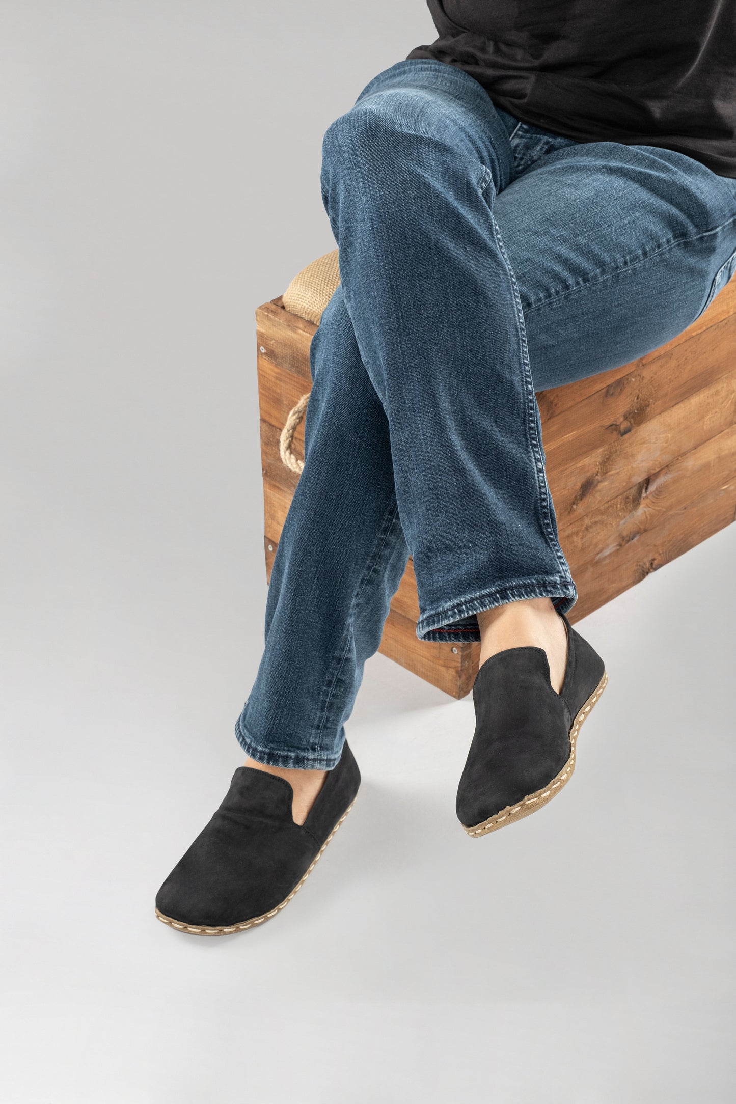 Men's Black Nubuck Minimalists