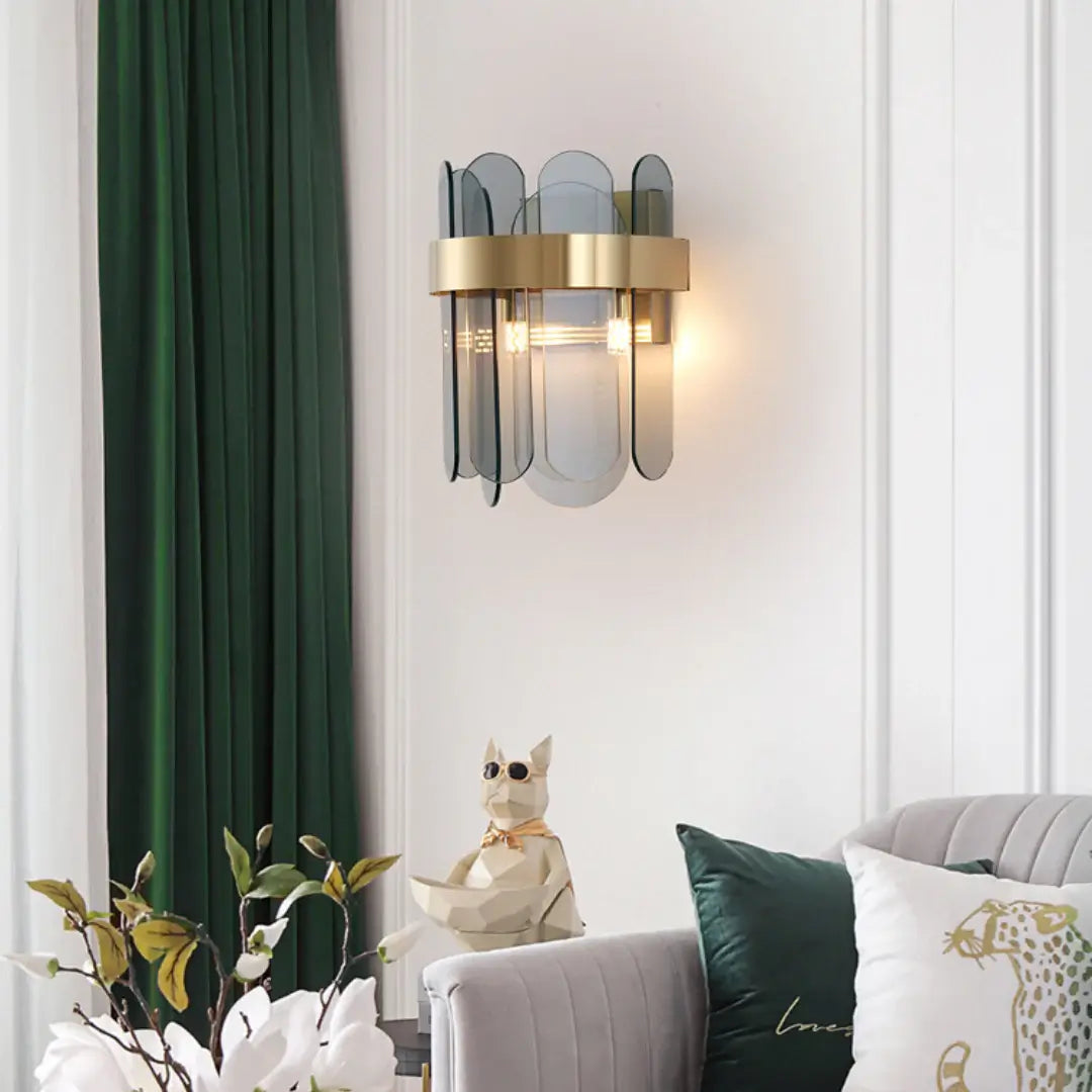 Lámpara de pared de cristal ovalada dorada