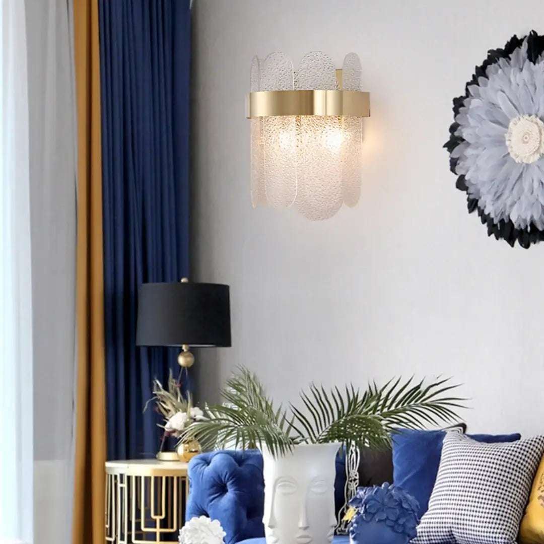 Lámpara de pared de cristal ovalada dorada