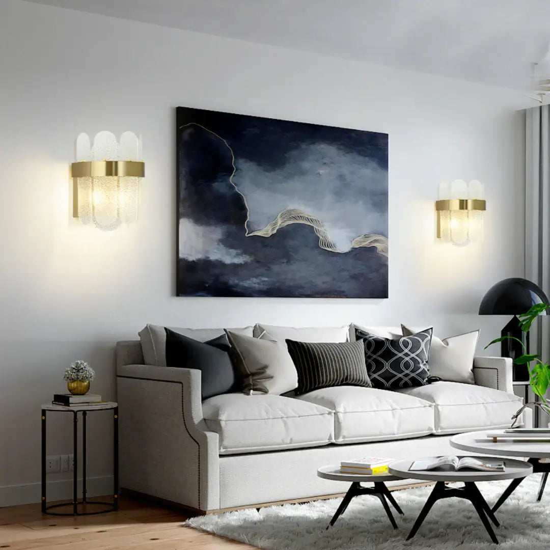 Lámpara de pared de cristal ovalada dorada