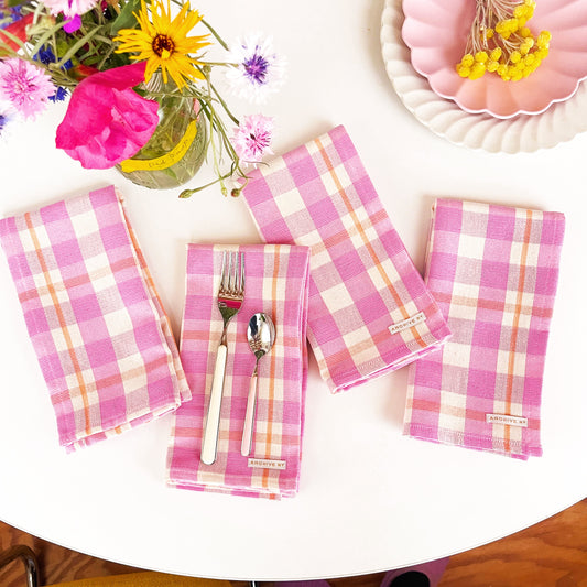 Archive NY Abigail Plaid Dinner Napkin in Bubblegum