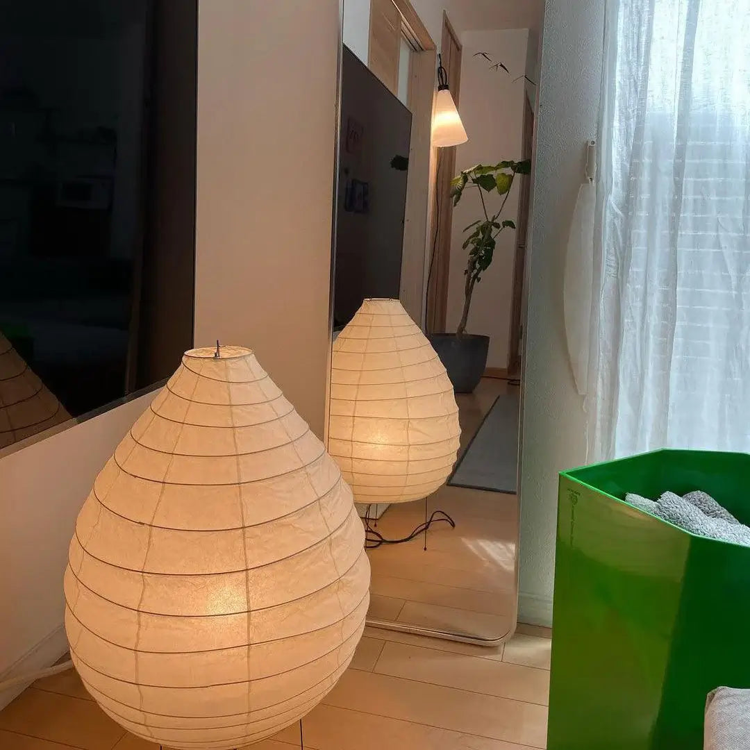Lámpara de Mesa Akari 22N