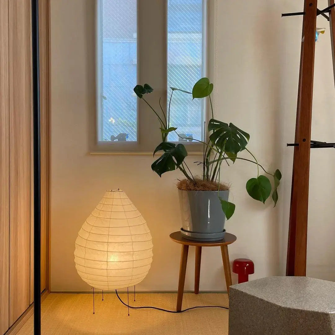 Lámpara de Mesa Akari 22N